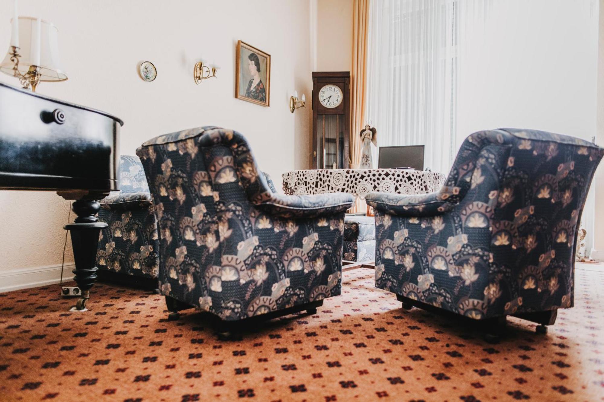 Hotel Spoettel Bad Nauheim Esterno foto