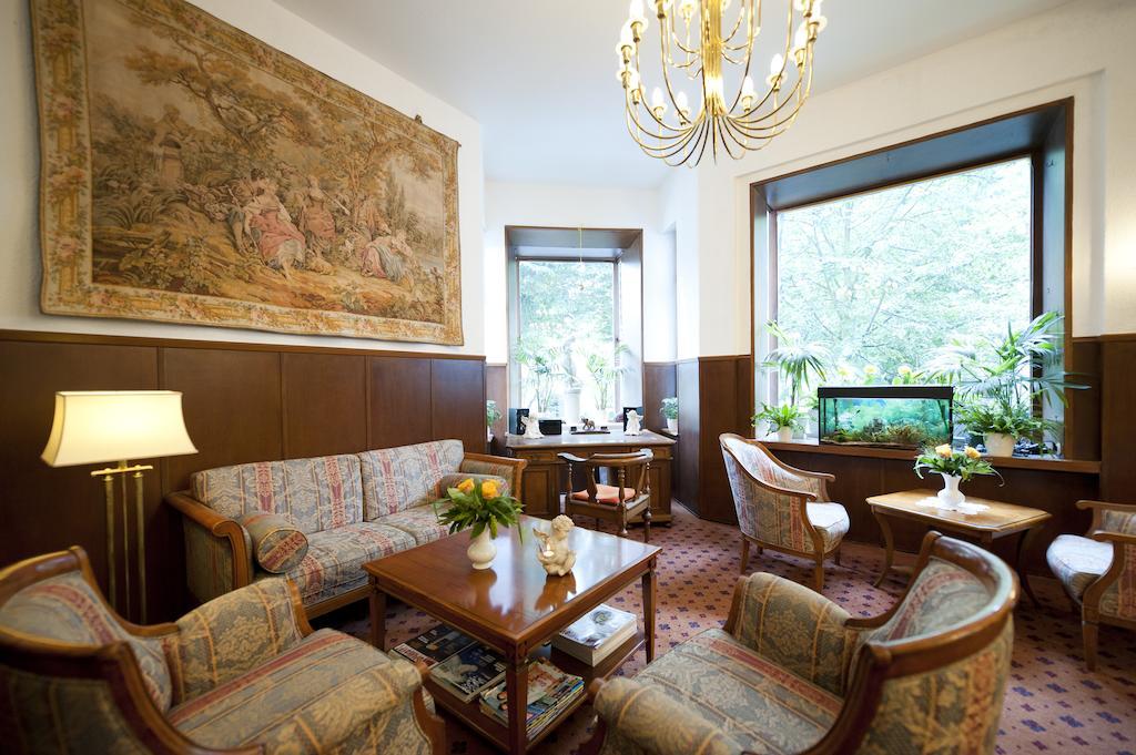 Hotel Spoettel Bad Nauheim Esterno foto